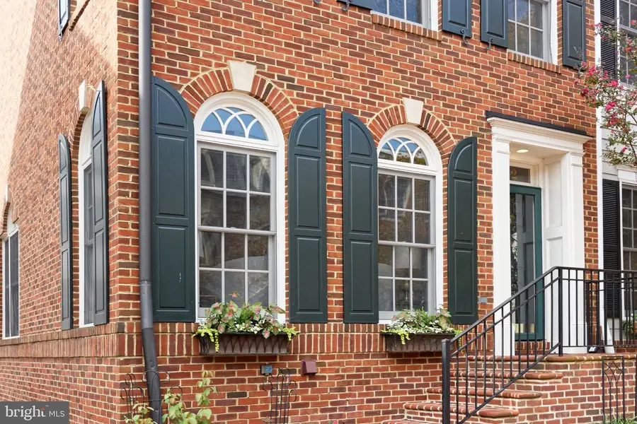 412 Oronoco St, Alexandria, VA 22314 - #3