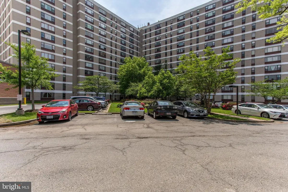 4600 Duke St #1501, Alexandria, VA 22304 - #1
