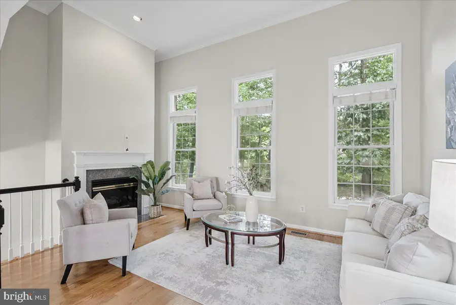 4668 W Braddock Rd, Alexandria, VA 22311 - #2