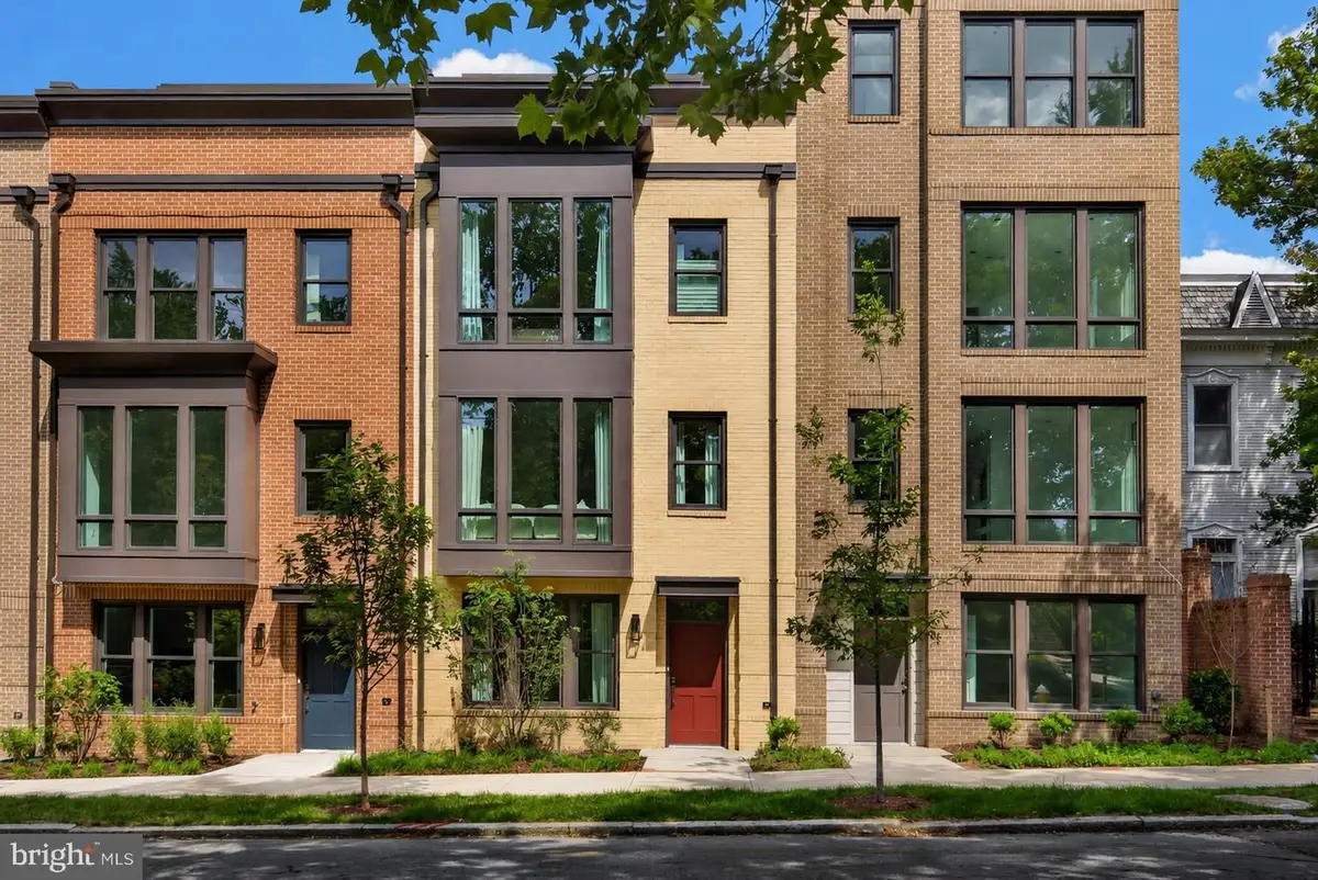 814 Gibbon St, Alexandria, VA 22314 - #1