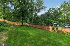 250 Aspen St, Alexandria, VA 22305 - #2