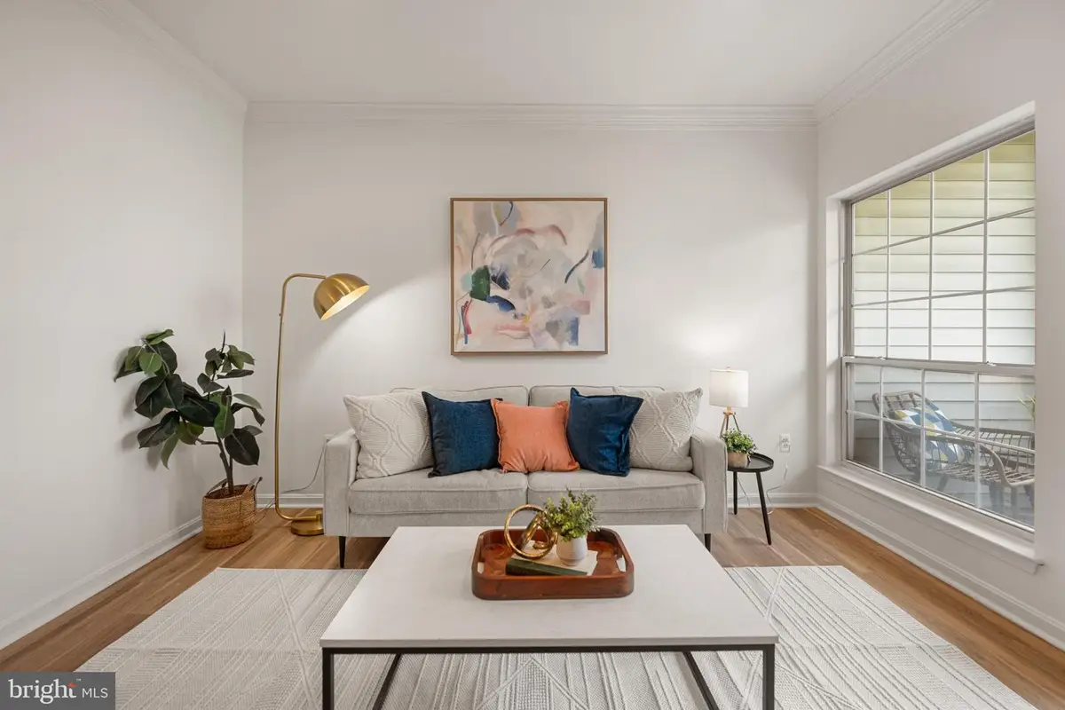 4862 Eisenhower Ave #273, Alexandria, VA 22304 - #1