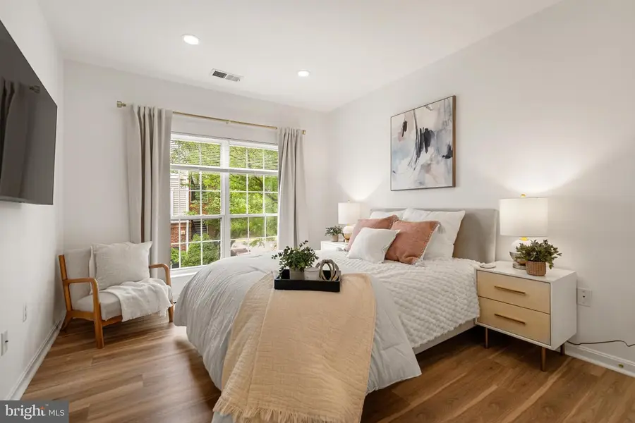 4862 Eisenhower Ave #273, Alexandria, VA 22304 - #3