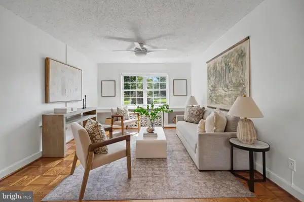 1602 W Abingdon Dr #101, ALEXANDRIA, VA 22314