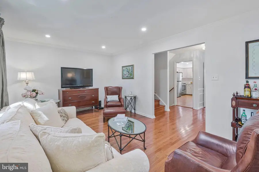 2655 Centennial Ct, Alexandria, VA 22311 - #3