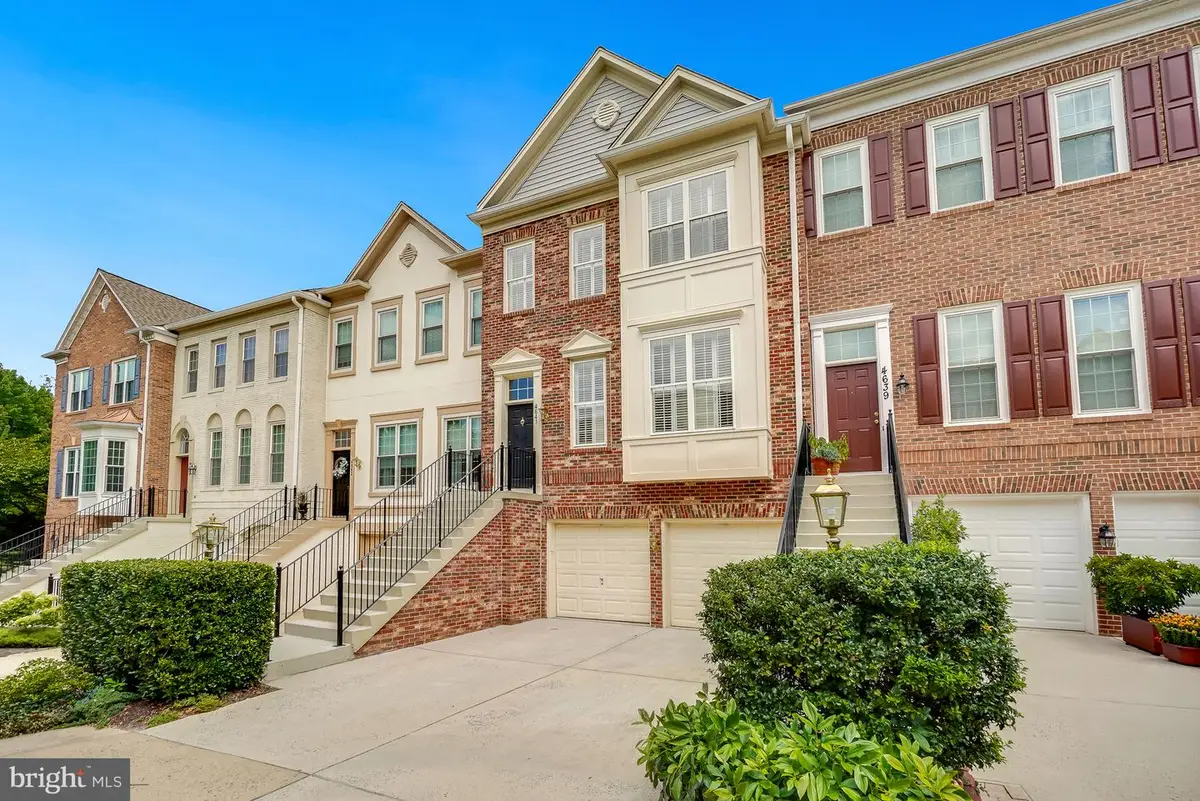 4641 Kirkland Pl, Alexandria, VA 22311 - #1