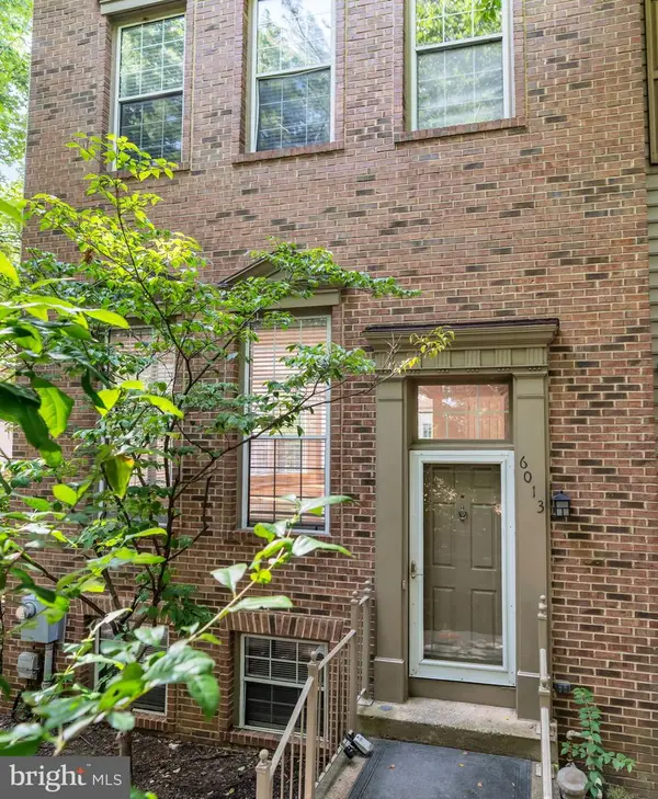 6013 Riddle Walk, ALEXANDRIA, VA 22312