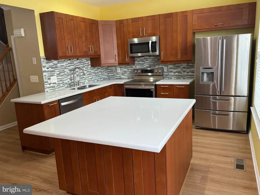 3819 Eisenhower Ave, Alexandria, VA 22304 - #2