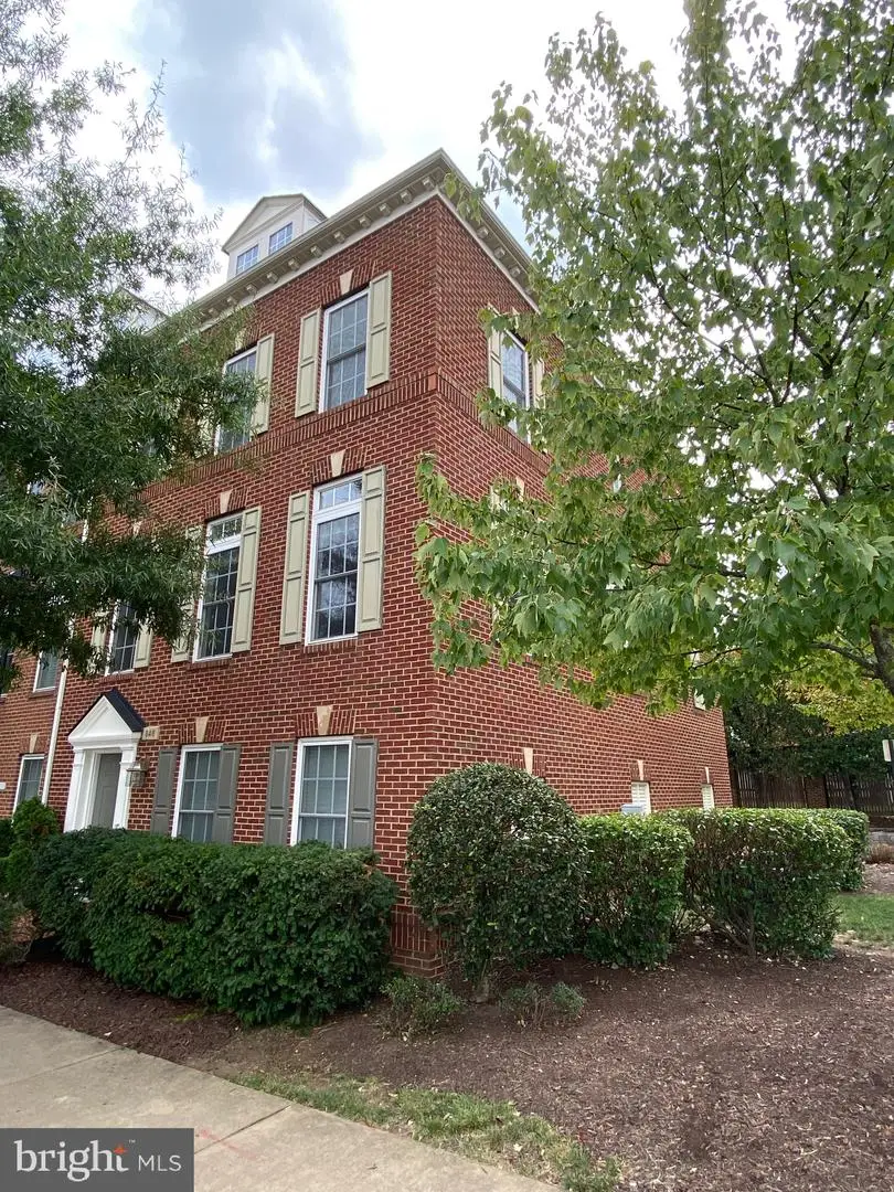 848 W Glebe Rd, Alexandria, VA 22305 - #1