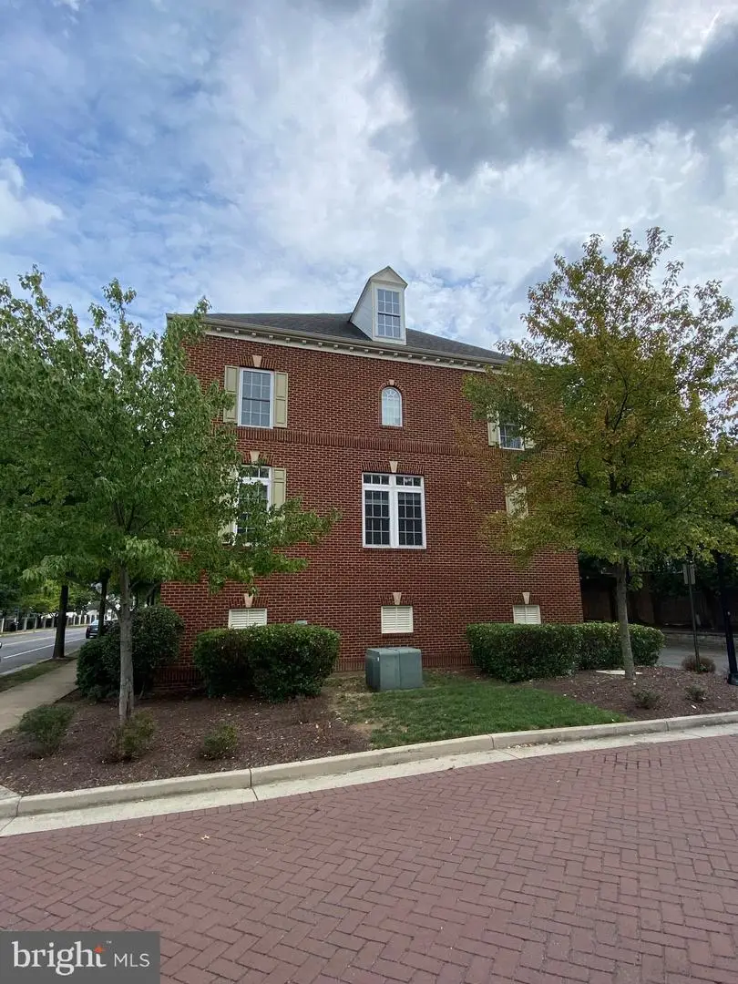 848 W Glebe Rd, Alexandria, VA 22305 - #2