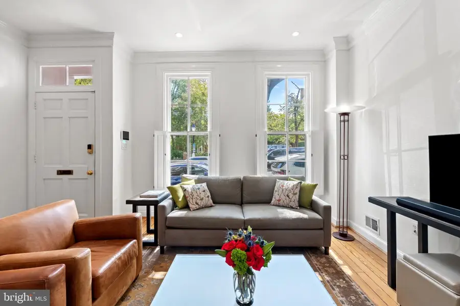 207 Cameron St, Alexandria, VA 22314 - #3