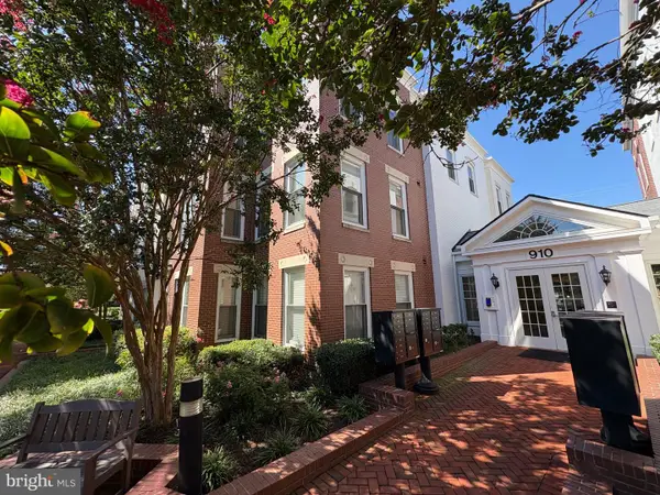 910 Powhatan St #206s, ALEXANDRIA, VA 22314