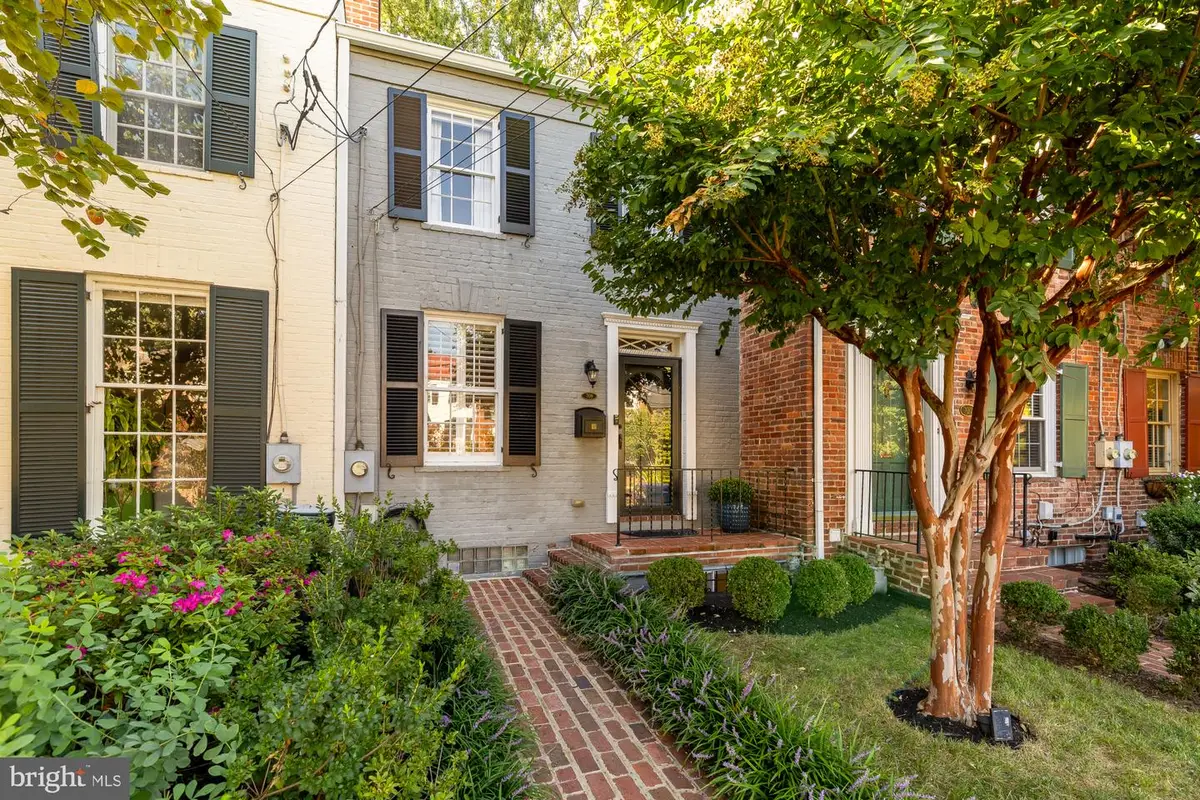 709 S Royal St, Alexandria, VA 22314 - #1