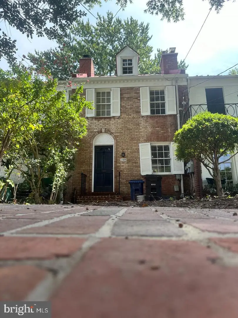 728 S Royal St S, Alexandria, VA 22314 - #2