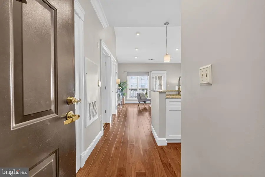 4550 Strutfield Ln #2412, Alexandria, VA 22311 - #3