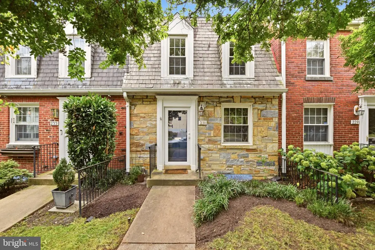 231 E Mason Ave, Alexandria, VA 22301 - #1