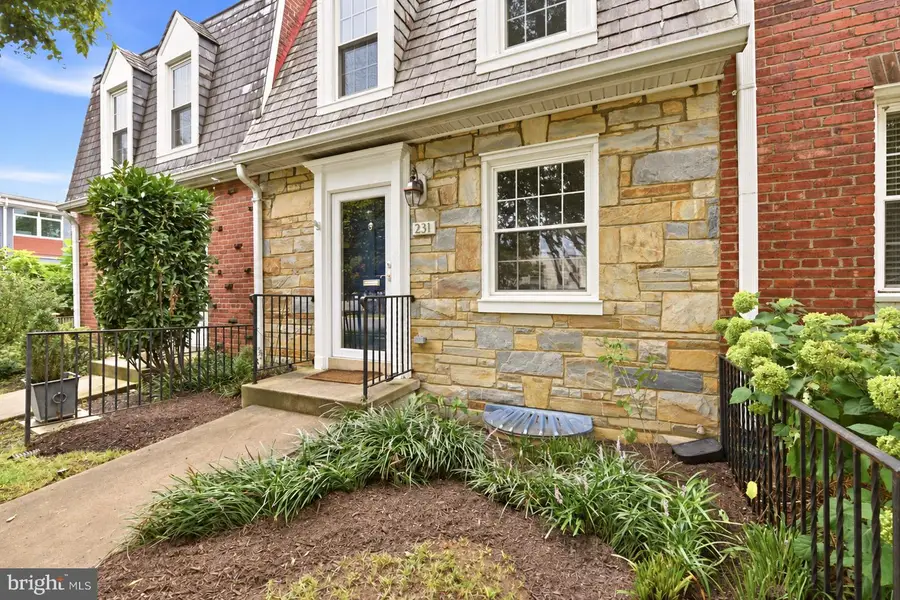 231 E Mason Ave, Alexandria, VA 22301 - #2