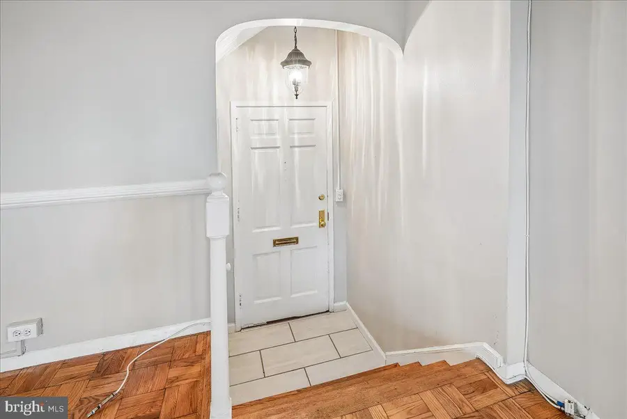 3506 Martha Custis Dr, Alexandria, VA 22302 - #3