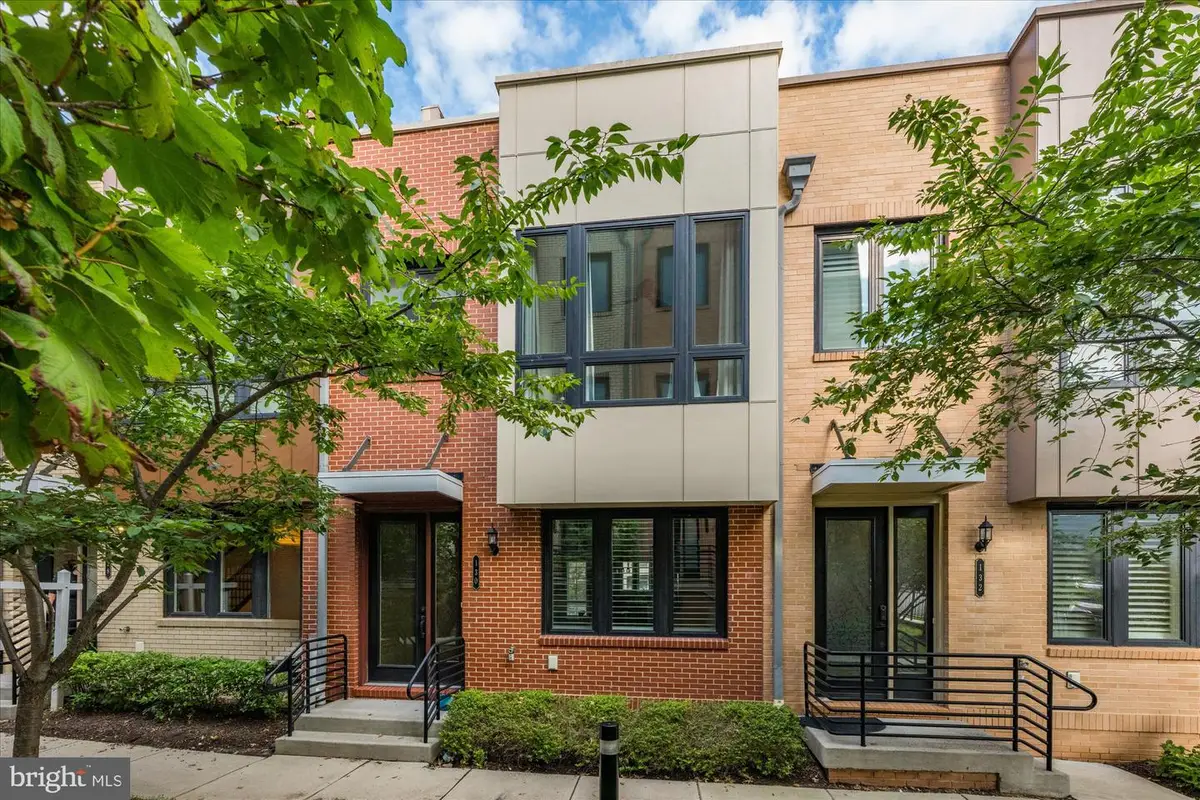 130 Cambria Walk, Alexandria, VA 22304 - #1