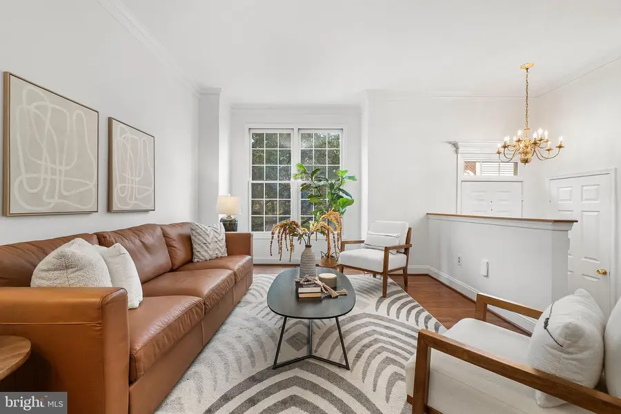 3913 Charles Ave, Alexandria, VA 22305 - #2