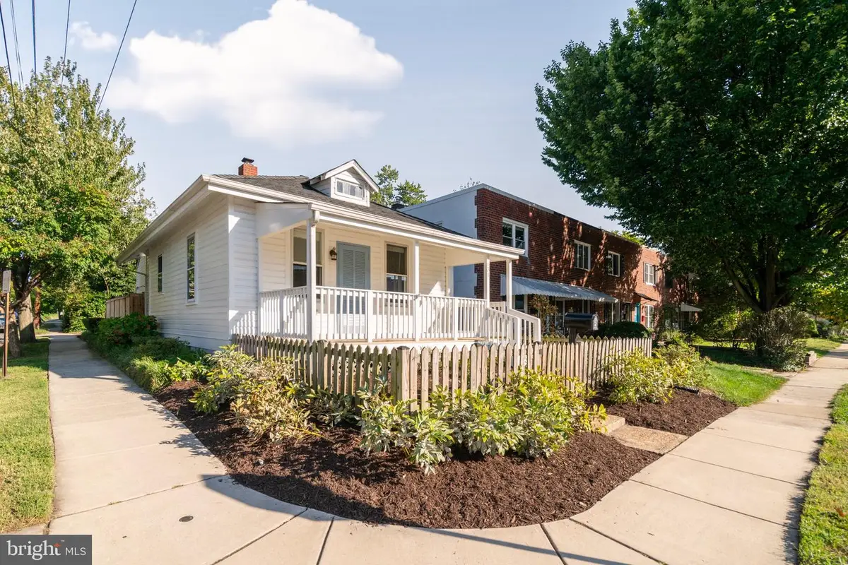 631 N Alfred St, Alexandria, VA 22314 - #1