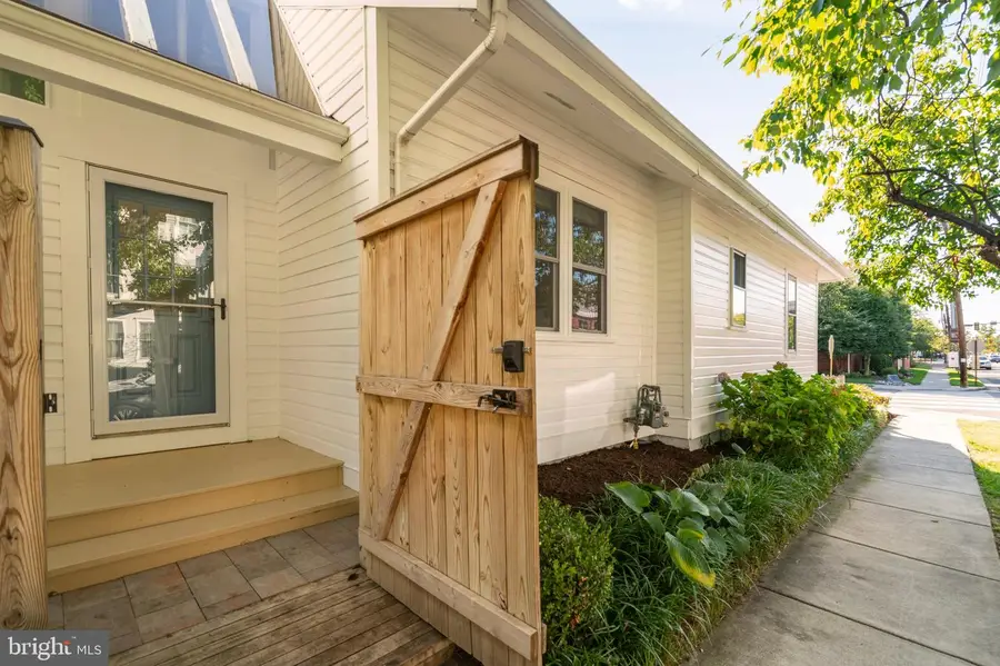 631 N Alfred St, Alexandria, VA 22314 - #3