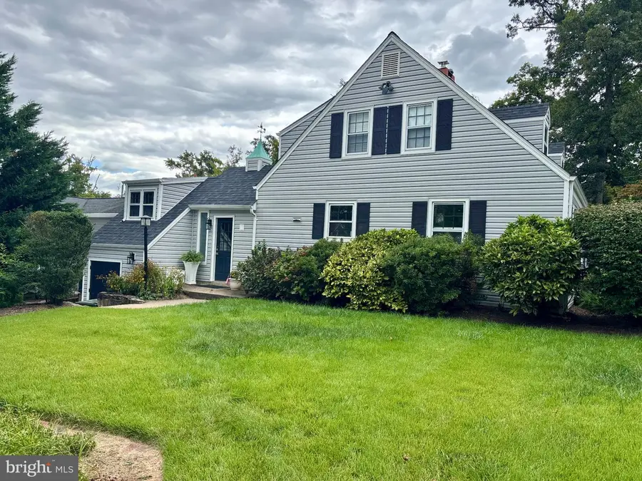 3207 Cameron Mills Rd, Alexandria, VA 22302 - #2