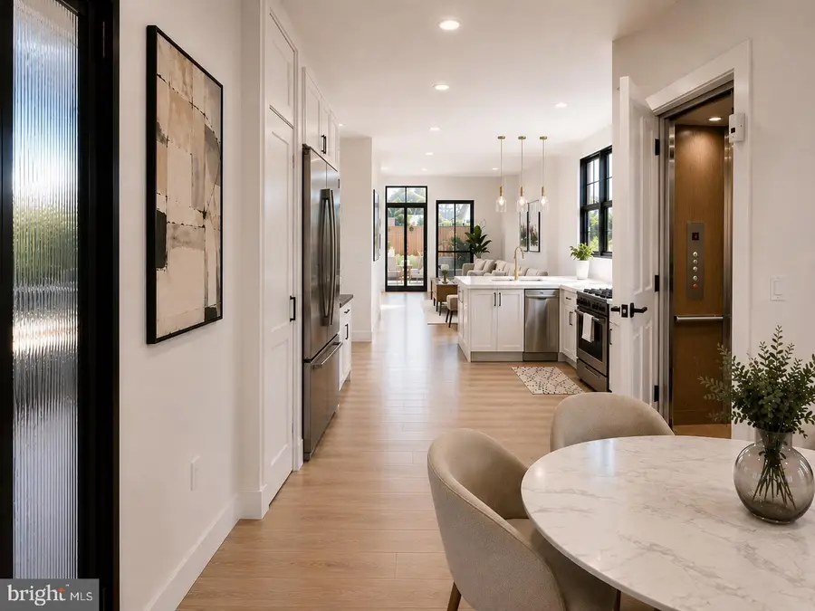 1020 Pendleton St, Alexandria, VA 22314 - #2