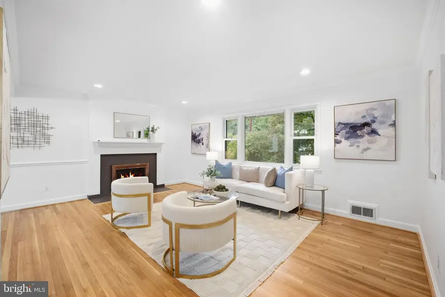 5918 Lowell Ave, Alexandria, VA 22312 - #2