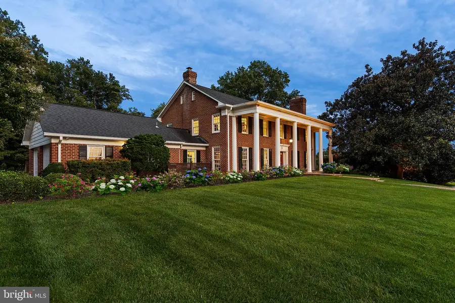 801 Rapidan Ct, Alexandria, VA 22304 - #3