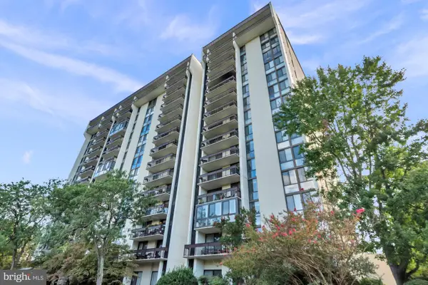 5300 Holmes Run Pkwy #815, ALEXANDRIA, VA 22304