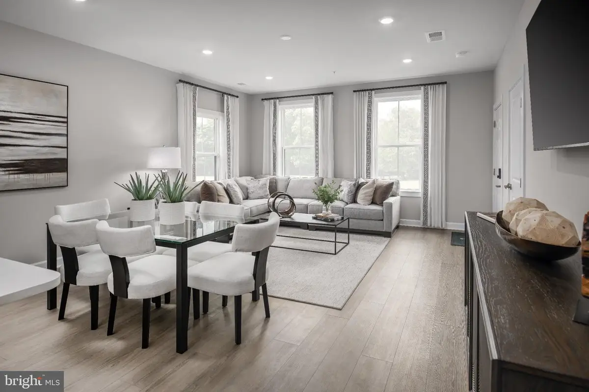 9565 Lookout Ave #lot 101, Alexandria, VA 22304 - #1