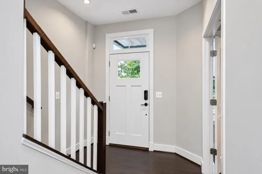 1315 Wilkes St, Alexandria, VA 22314 - #2