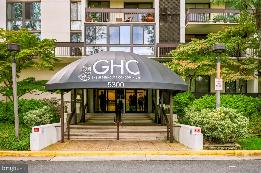 5300 Holmes Run Pkwy #1005, Alexandria, VA 22304 - #3