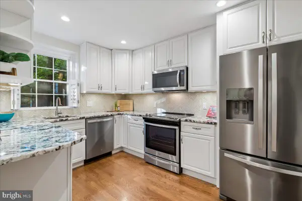 2952 S Columbus St #a2, ARLINGTON, VA 22206