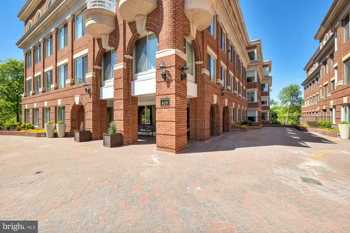 Address Withheld By Seller, Alexandria, VA 22314 - #1