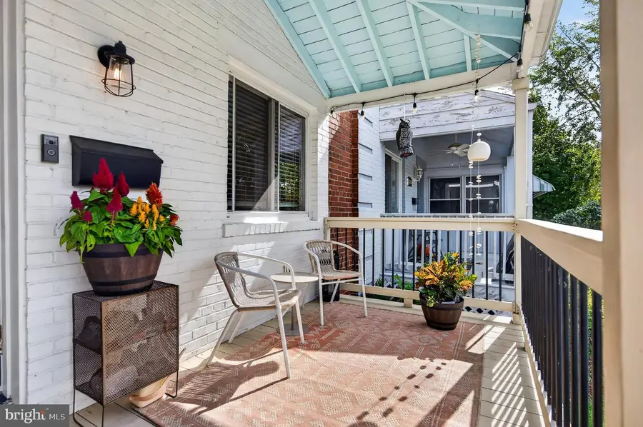 318 Wesmond Dr, Alexandria, VA 22305 - #3