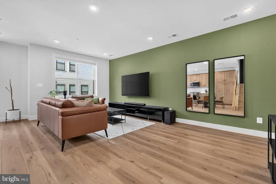4971 Eisenhower Ave, Alexandria, VA 22304 - #3