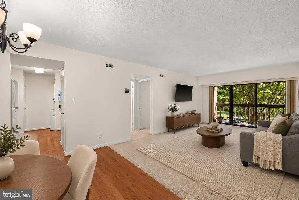 805 N Howard St N #246, Alexandria, VA 22304 - #1