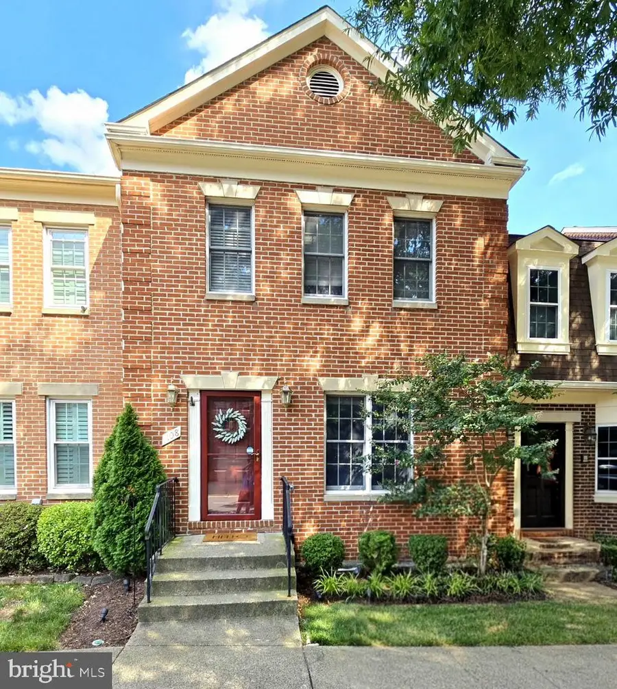 108 Gretna Green Ct, Alexandria, VA 22304 - #2
