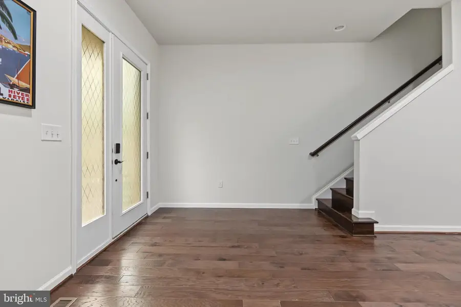 130 Cambria Walk, Alexandria, VA 22304 - #3