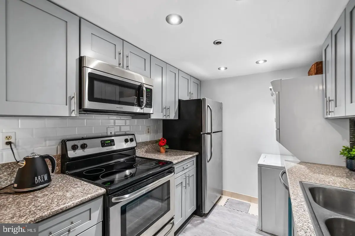 5911 Edsall Rd #608, Alexandria, VA 22304 - #1
