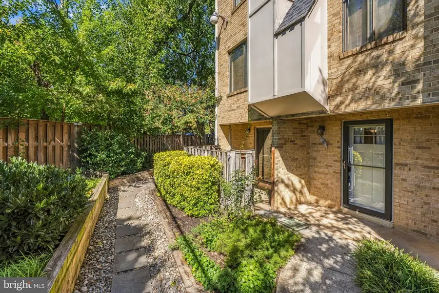 1701 Kenwood Ave, Alexandria, VA 22302 - #2