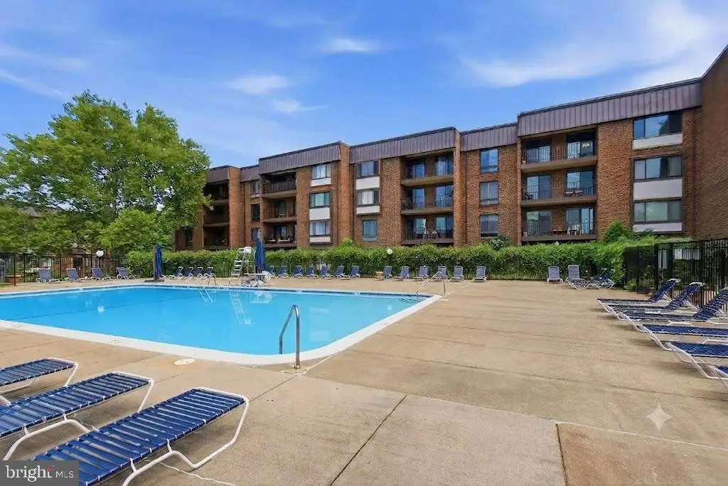 100 Roberts Ln #101, Alexandria, VA 22314 - #1