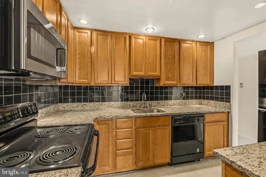 6300 Stevenson Ave #414, Alexandria, VA 22304 - #3