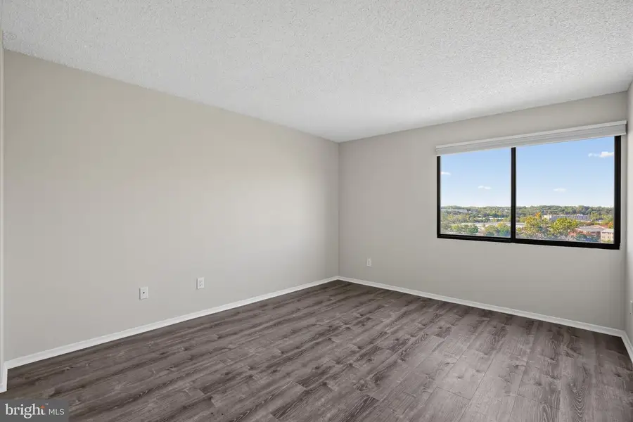 6101 Edsall Rd #912, Alexandria, VA 22304 - #2