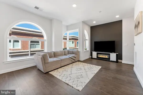 635 Slaters Ln #405, ALEXANDRIA, VA 22314