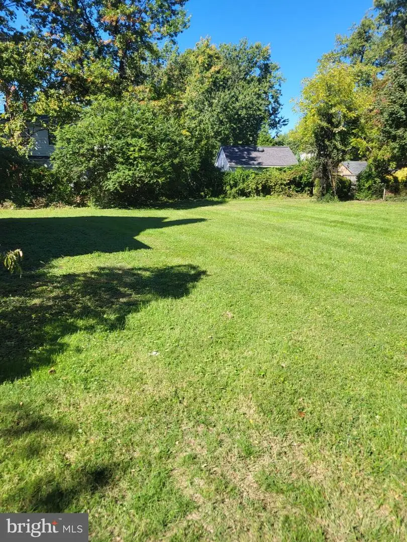 2200 & 2202 Scroggins Rd, Alexandria, VA 22302 - #2