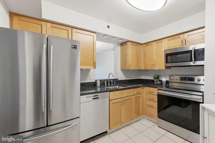 610 N West St #303, Alexandria, VA 22314 - #2
