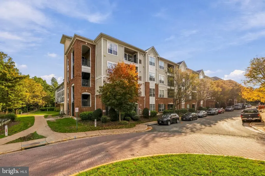 4860 Eisenhower Ave #489, Alexandria, VA 22304 - #2